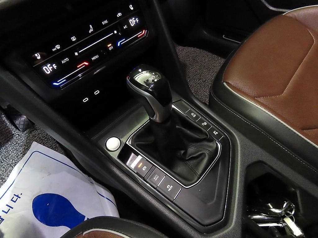 폭스바겐 티구안 티구안 올스페이스 2.0 TSI 프레스티지 이미지 12
