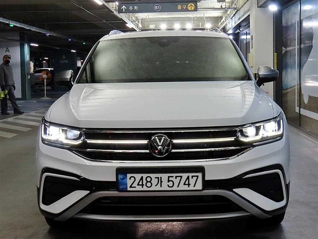 폭스바겐 티구안 티구안 올스페이스 2.0 TSI 프레스티지 이미지 2