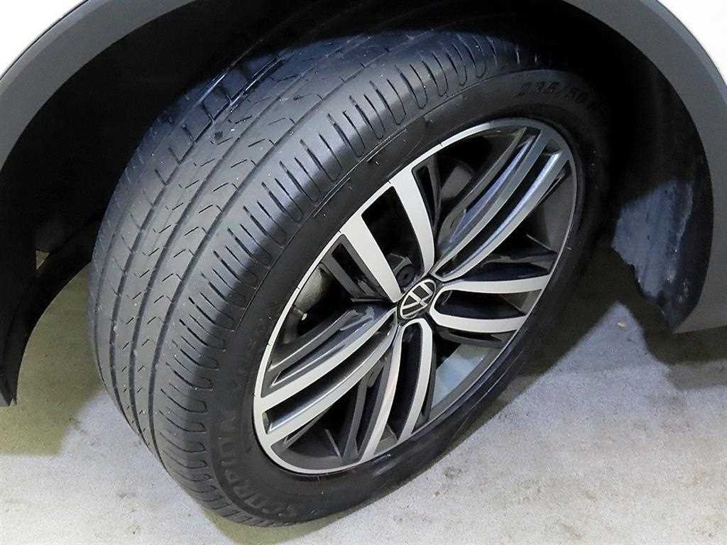 폭스바겐 티구안 티구안 올스페이스 2.0 TSI 프레스티지 이미지 20