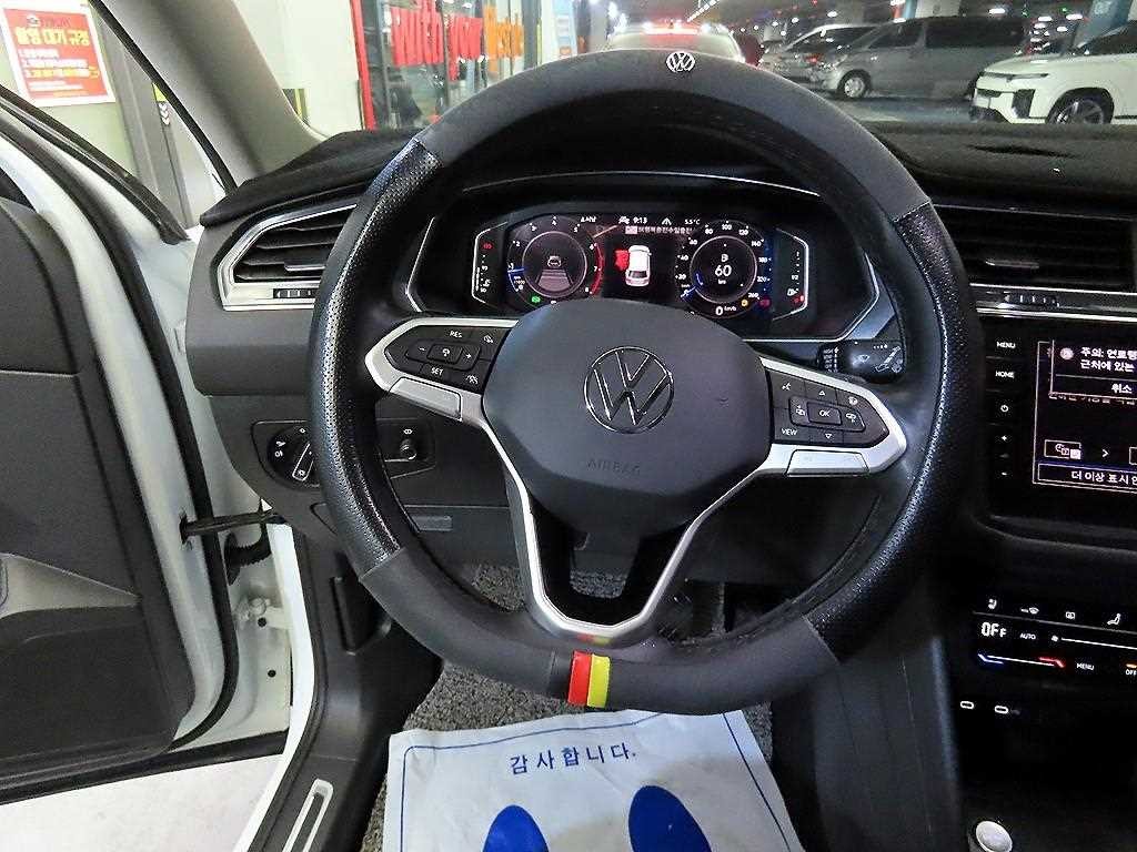 폭스바겐 티구안 티구안 올스페이스 2.0 TSI 프레스티지 이미지 8