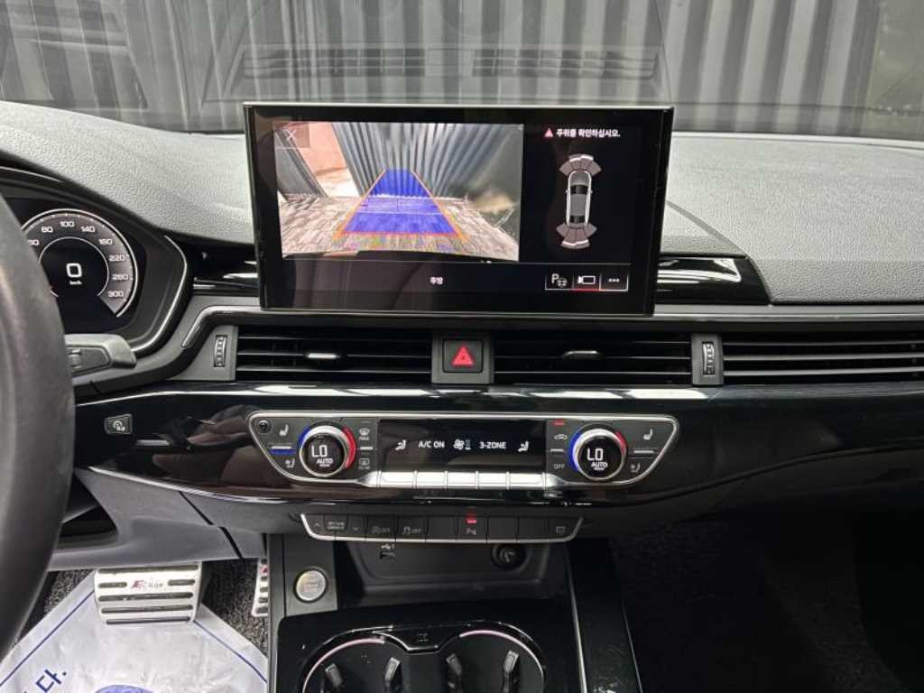 아우디 A4 A4 (B9) 40 TFSI 프리미엄 이미지 10