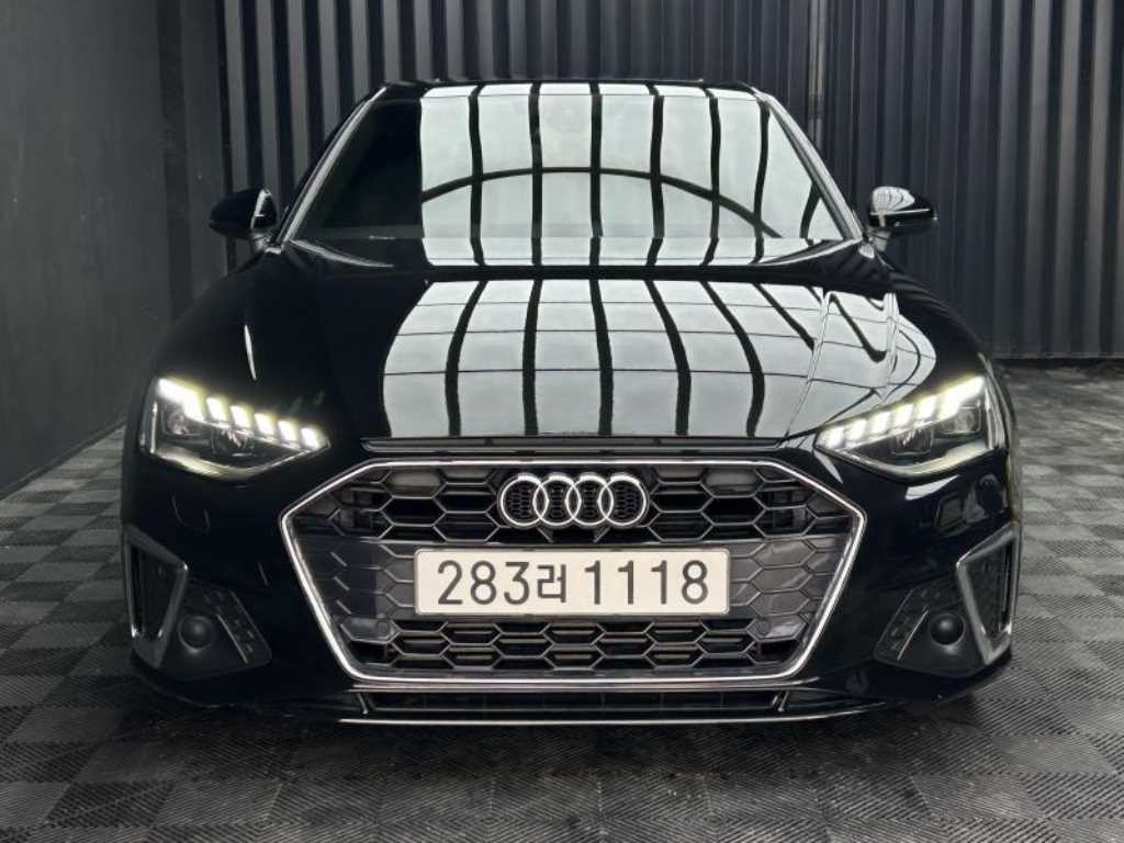 아우디 A4 A4 (B9) 40 TFSI 프리미엄 이미지 2
