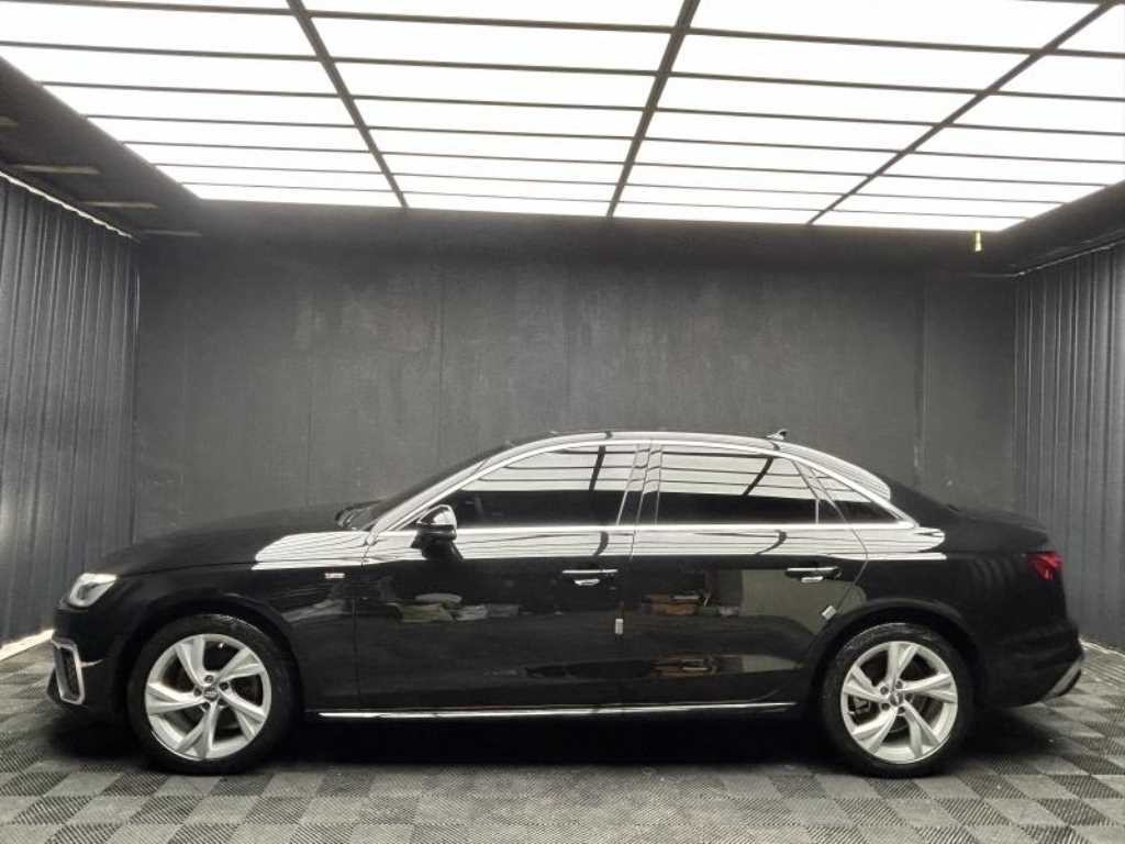 아우디 A4 A4 (B9) 40 TFSI 프리미엄 이미지 4