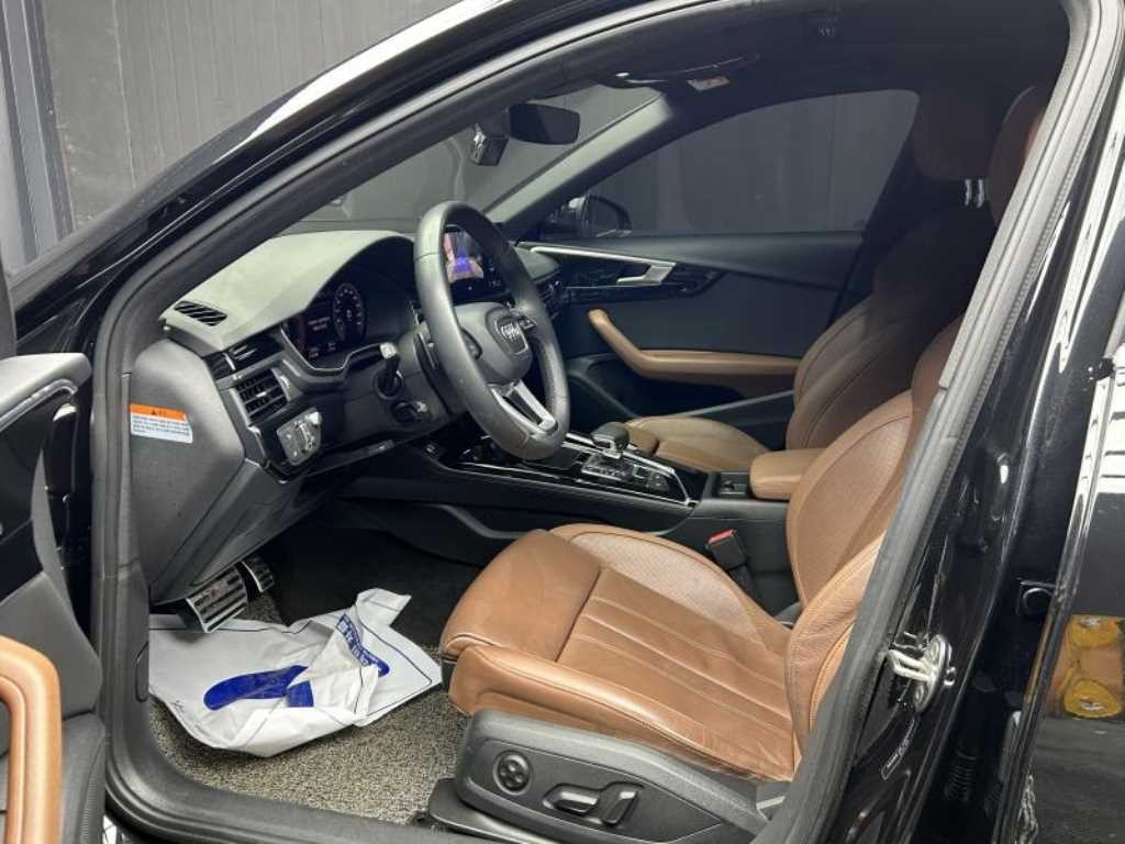 아우디 A4 A4 (B9) 40 TFSI 프리미엄 이미지 5