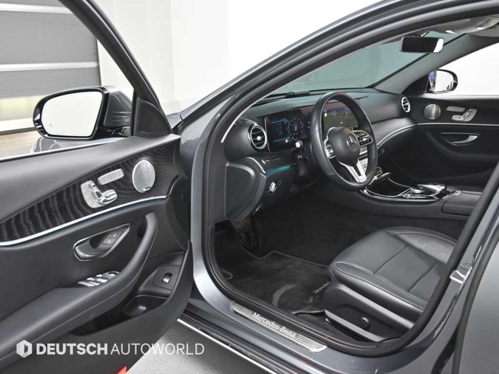 벤츠 E 클래스 E-클래스 W213 E300 4MATIC 아방가르드 이미지 11