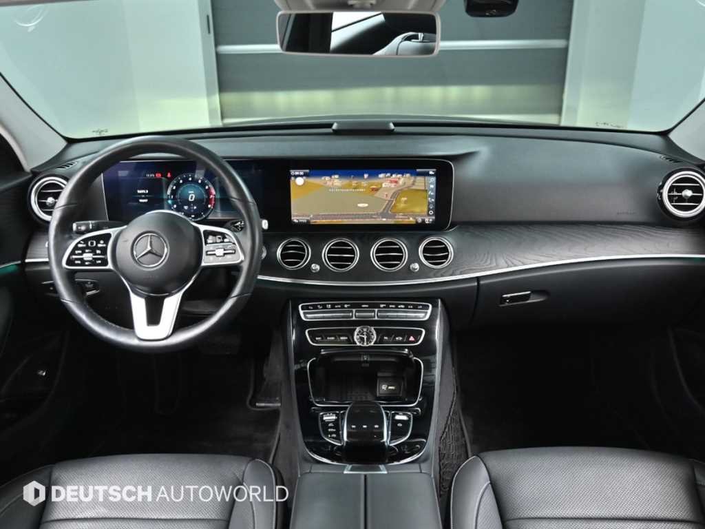 벤츠 E 클래스 E-클래스 W213 E300 4MATIC 아방가르드 이미지 7
