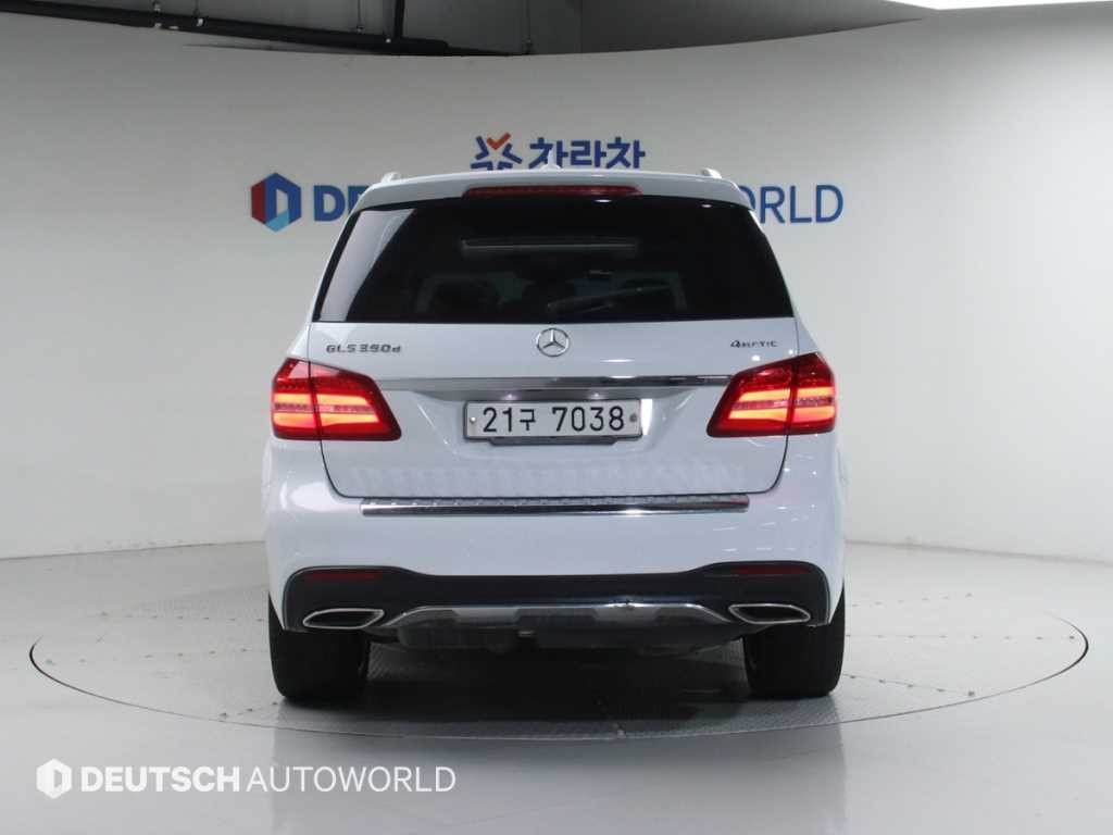 벤츠 GLS 클래스 GLS클래스 X166 GLS350 D 4MATIC 이미지 4