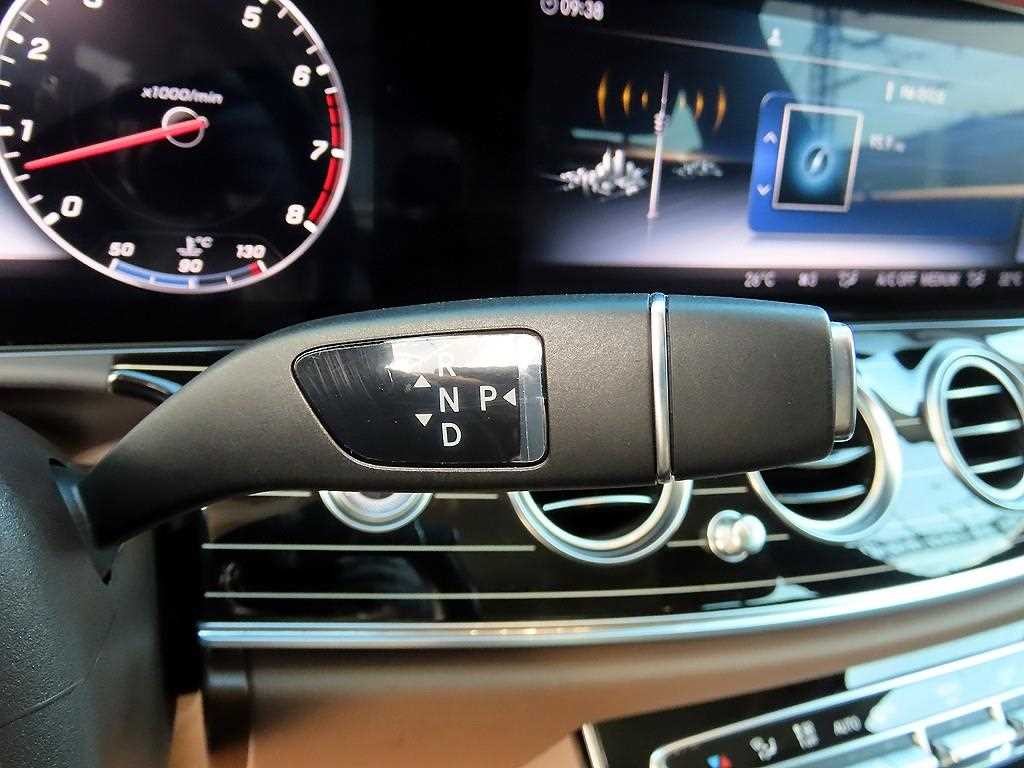 벤츠 E 클래스 E-클래스 W213 E450 4MATIC 익스클루시브 이미지 11