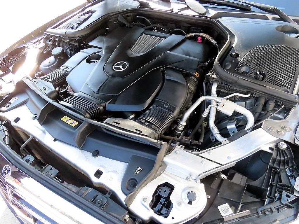 벤츠 E 클래스 E-클래스 W213 E450 4MATIC 익스클루시브 이미지 19