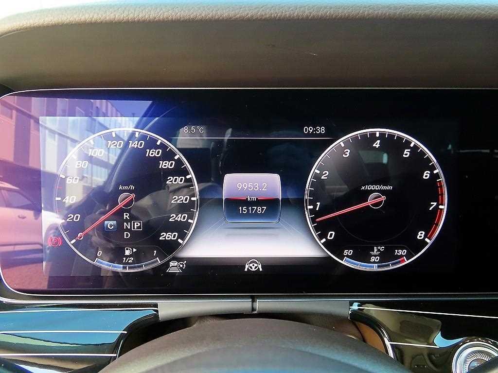 벤츠 E 클래스 E-클래스 W213 E450 4MATIC 익스클루시브 이미지 9