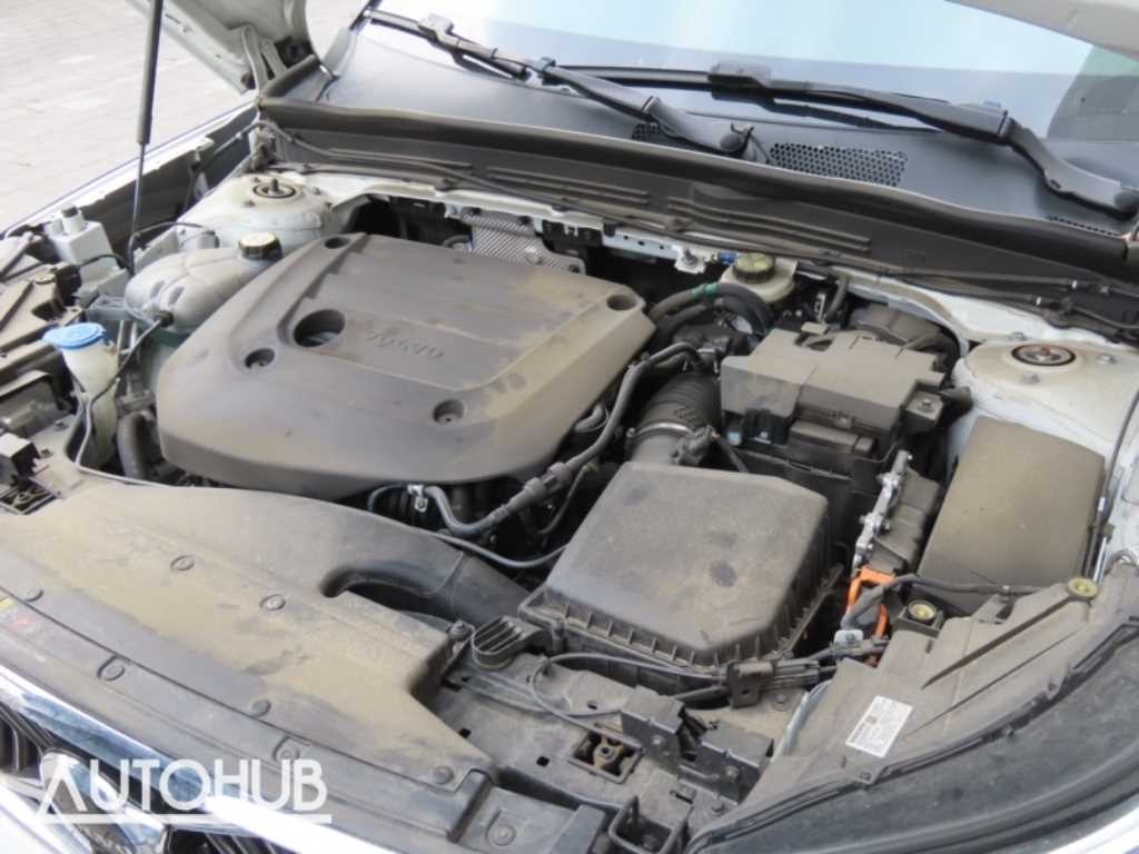 볼보 XC40 B4 AWD 얼티메이트 브라이트 이미지 5