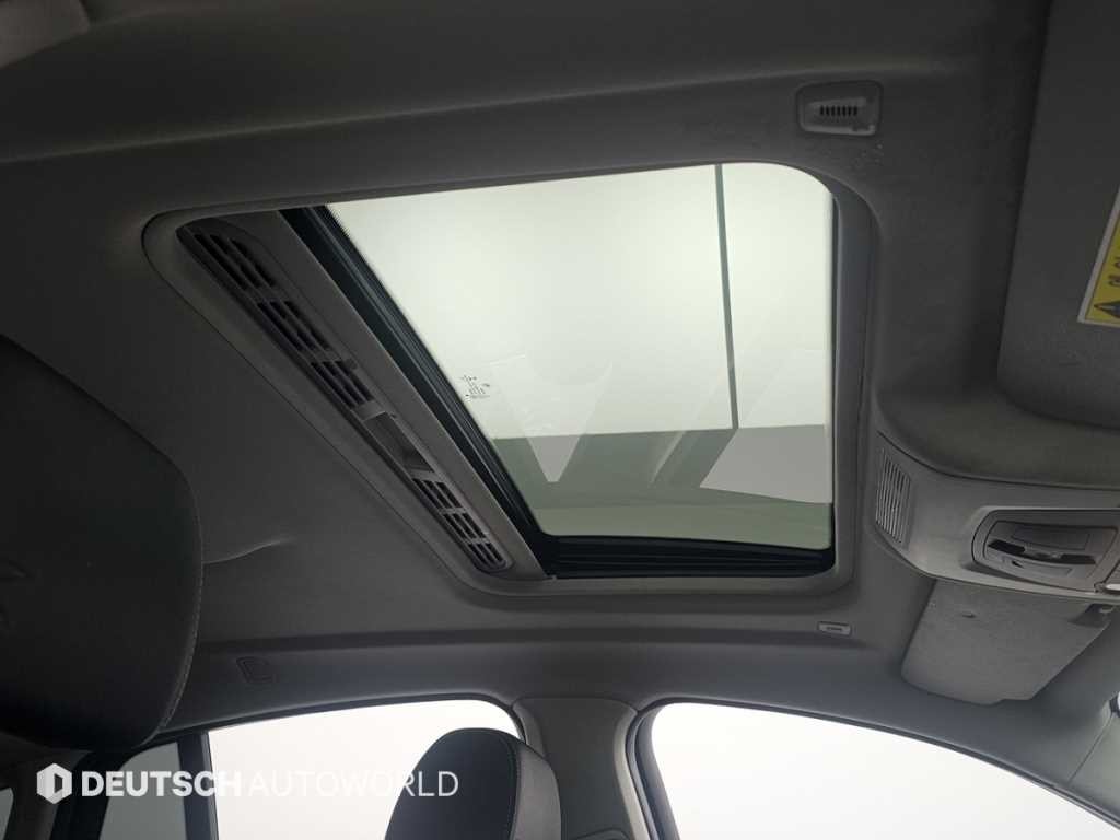 BMW X4 X4 (F26) xDrive 20d 이미지 18