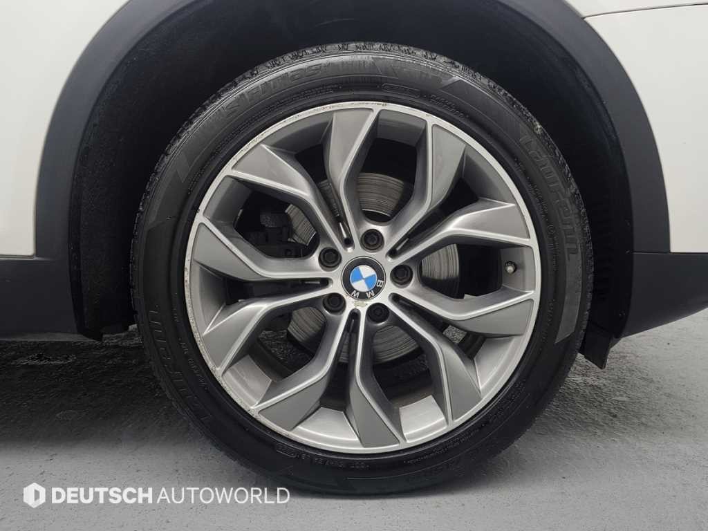 BMW X4 X4 (F26) xDrive 20d 이미지 5