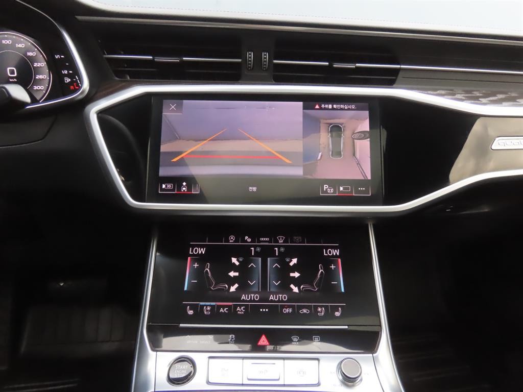 아우디 A6 A6 (C8) 45 TFSI 콰트로 프리미엄 이미지 12