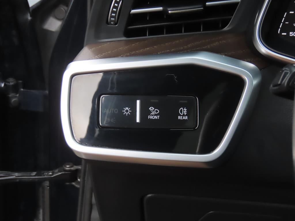아우디 A6 A6 (C8) 45 TFSI 콰트로 프리미엄 이미지 15
