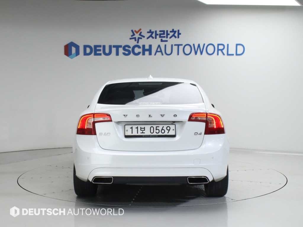 볼보 S60 뉴S60 D4 이미지 4
