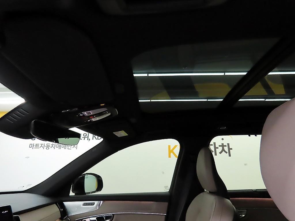 볼보 XC90 XC90 2세대 2.0 T8 AWD 울트라 이미지 14