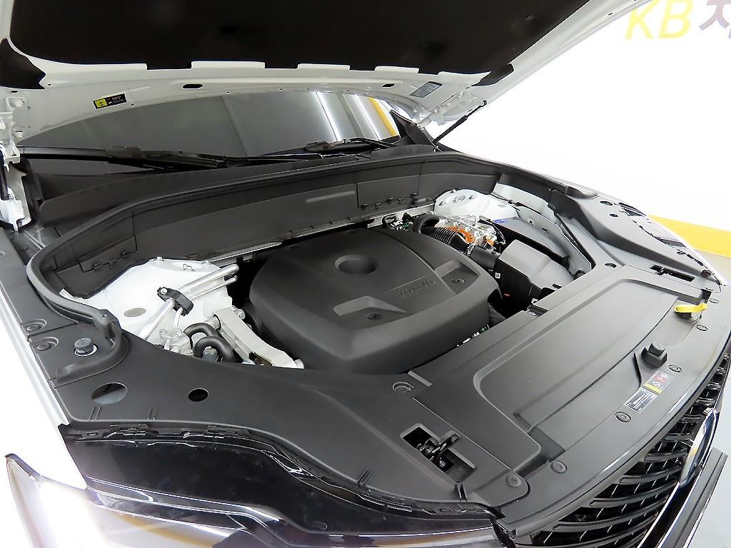 볼보 XC90 XC90 2세대 2.0 T8 AWD 울트라 이미지 19