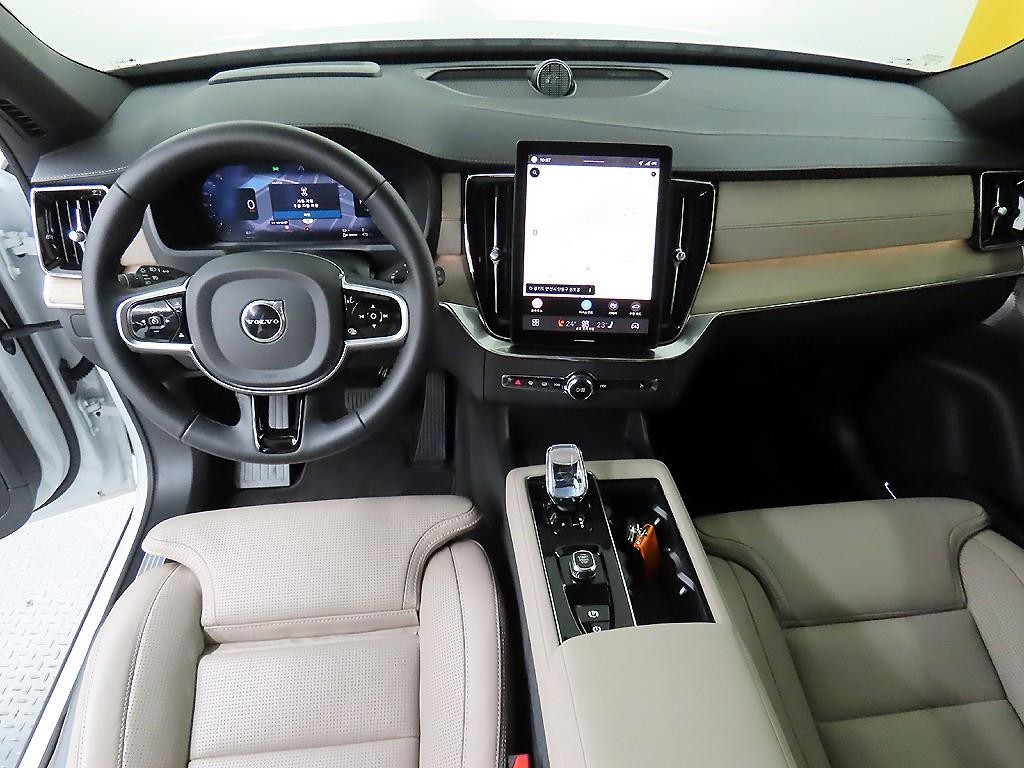 볼보 XC90 XC90 2세대 2.0 T8 AWD 울트라 이미지 7