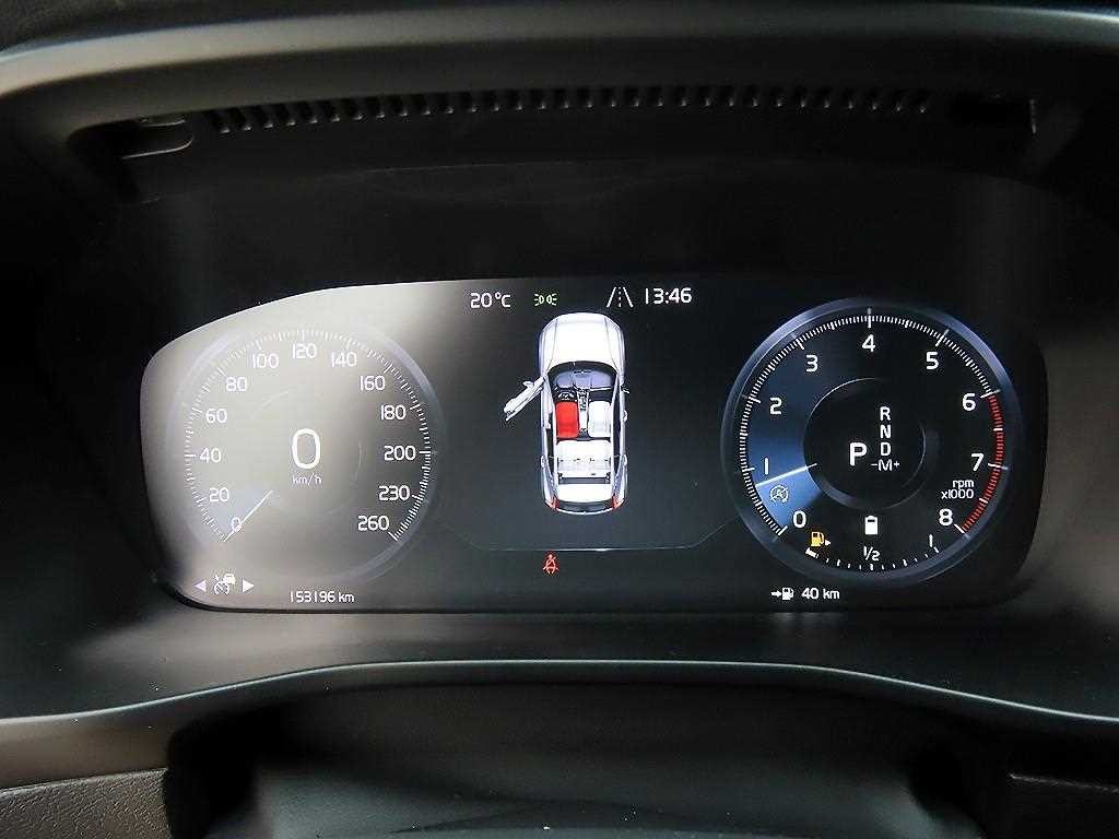 볼보 XC40 B4 AWD 인스크립션 이미지 9