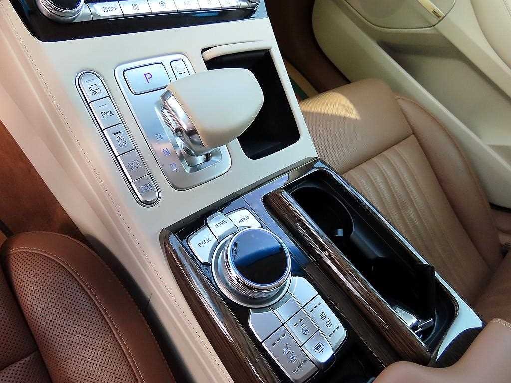 제네시스 G90 3.3 T AWD 프리미엄 럭셔리 이미지 11