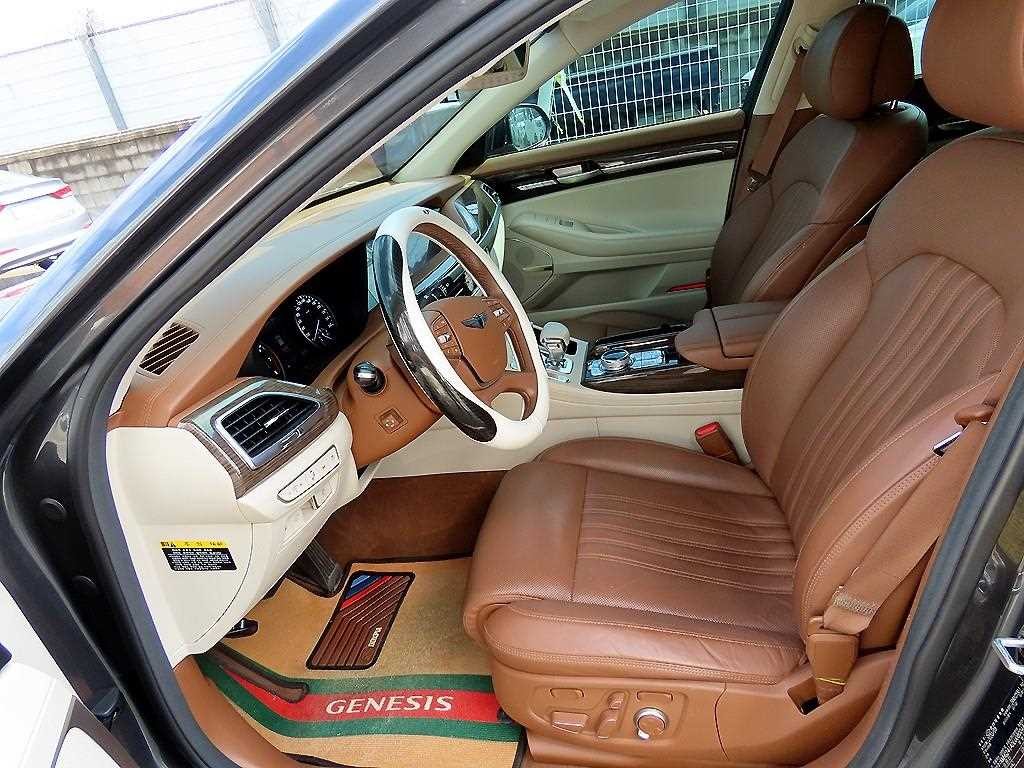 제네시스 G90 3.3 T AWD 프리미엄 럭셔리 이미지 5
