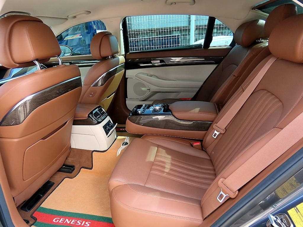 제네시스 G90 3.3 T AWD 프리미엄 럭셔리 이미지 6