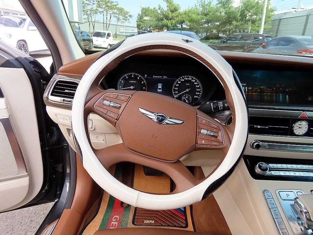 제네시스 G90 3.3 T AWD 프리미엄 럭셔리 이미지 8
