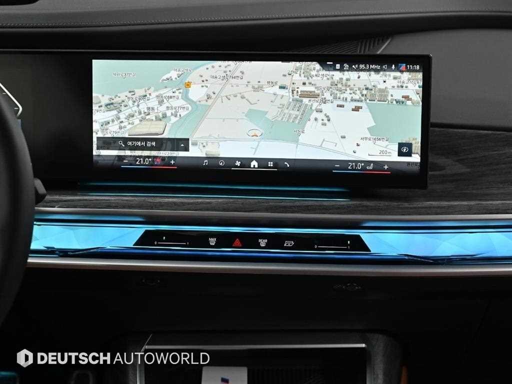 BMW 7시리즈 7시리즈 (G70) 740i xDrive M 스포츠 리미티드 이미지 15