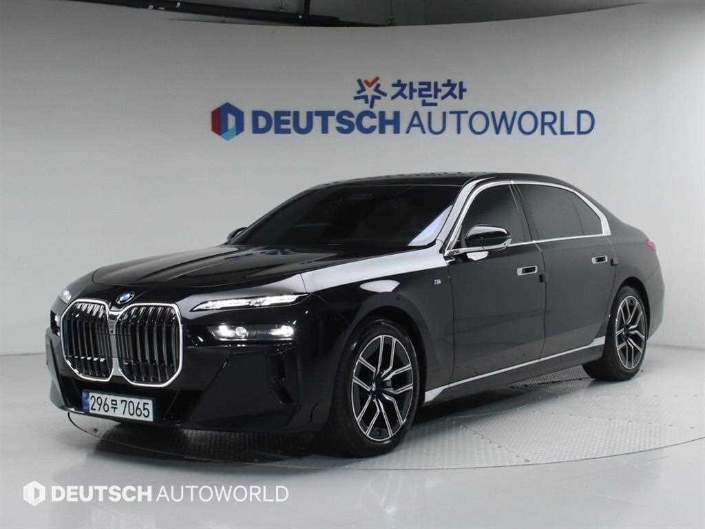 BMW 7시리즈 7시리즈 (G70) 740i xDrive M 스포츠 리미티드 이미지 3