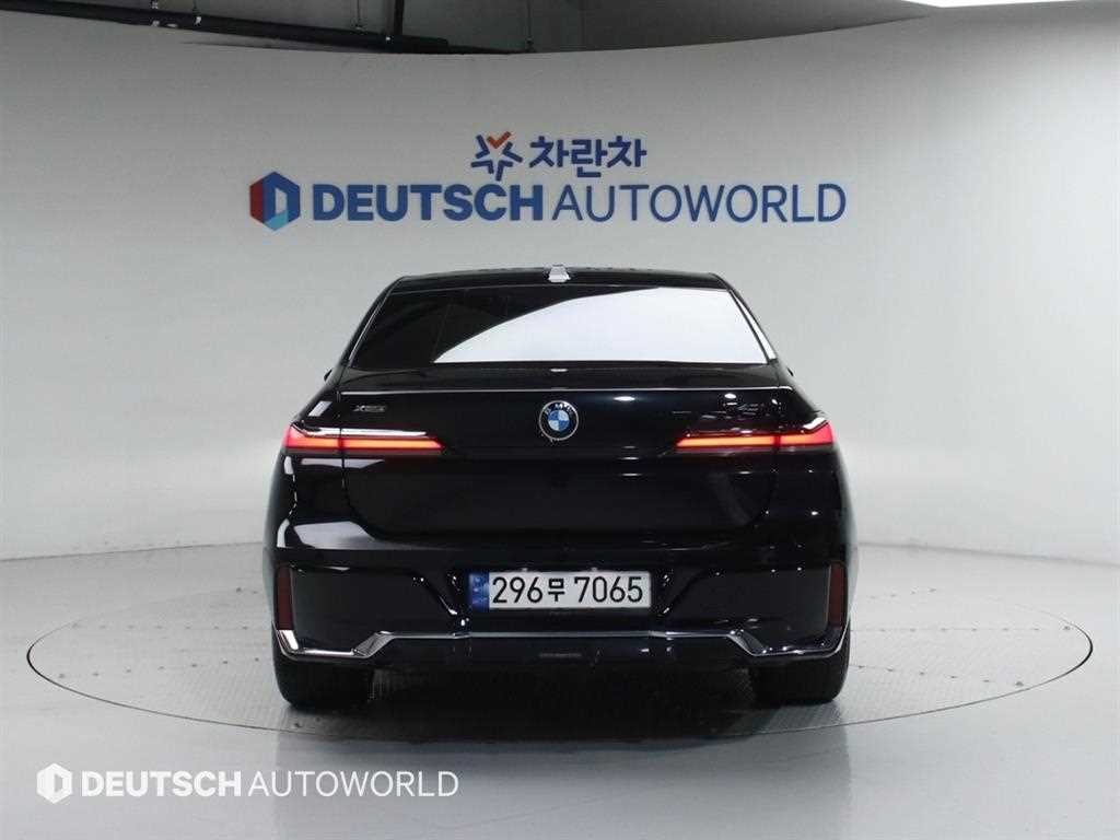 BMW 7시리즈 7시리즈 (G70) 740i xDrive M 스포츠 리미티드 이미지 5