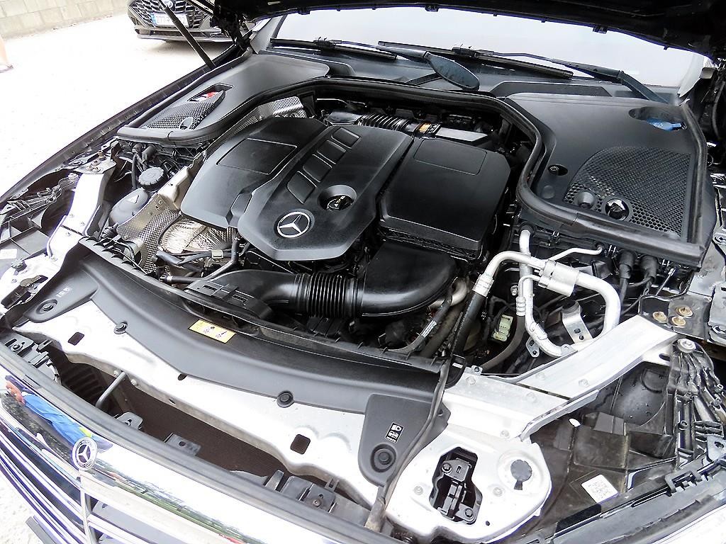 벤츠 E 클래스 E-클래스 W213 E220d 4MATIC 익스클루시브 이미지 19