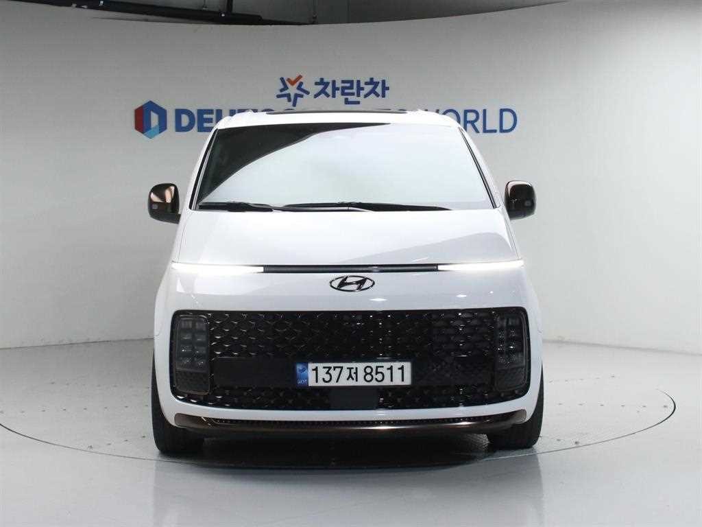 현대 스타리아 4WD 디젤 라운지 인스퍼레이션 9인승 이미지 4