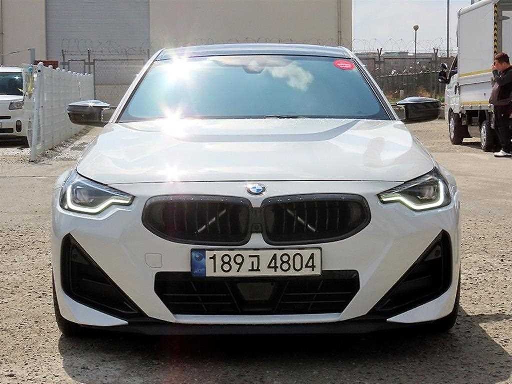 BMW 2시리즈 2시리즈 (G42) M240i xDrive 쿠페 이미지 1