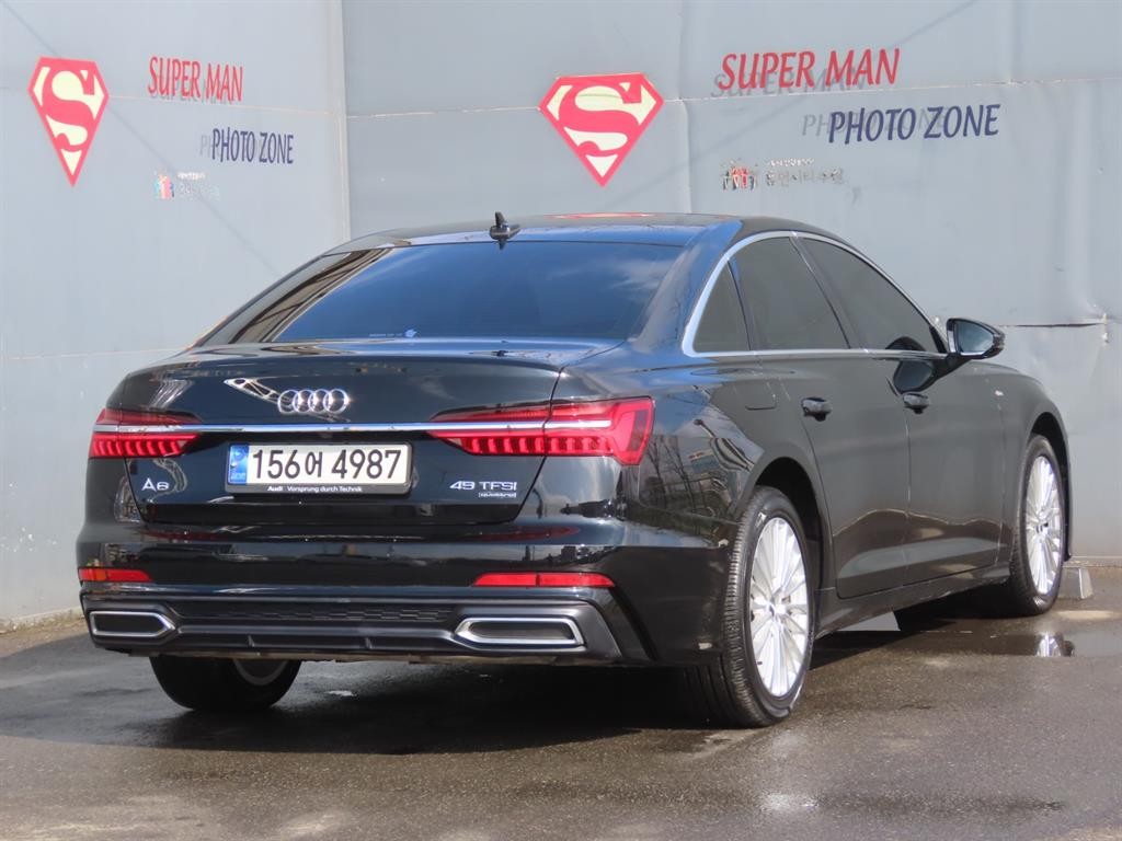 아우디 A6 A6 (C8) 45 TFSI 콰트로 프리미엄 이미지 3