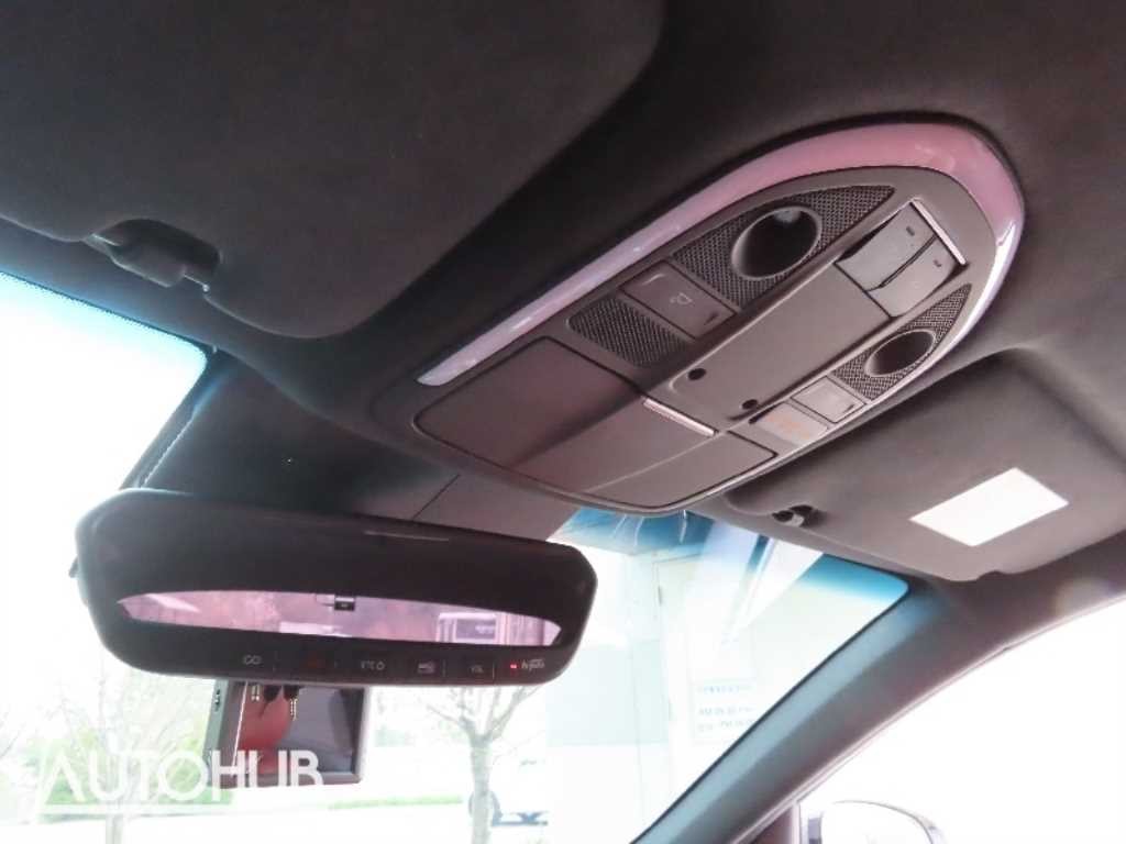 제네시스 G70 더 뉴 G70 가솔린 2.0T 4WD 이미지 11