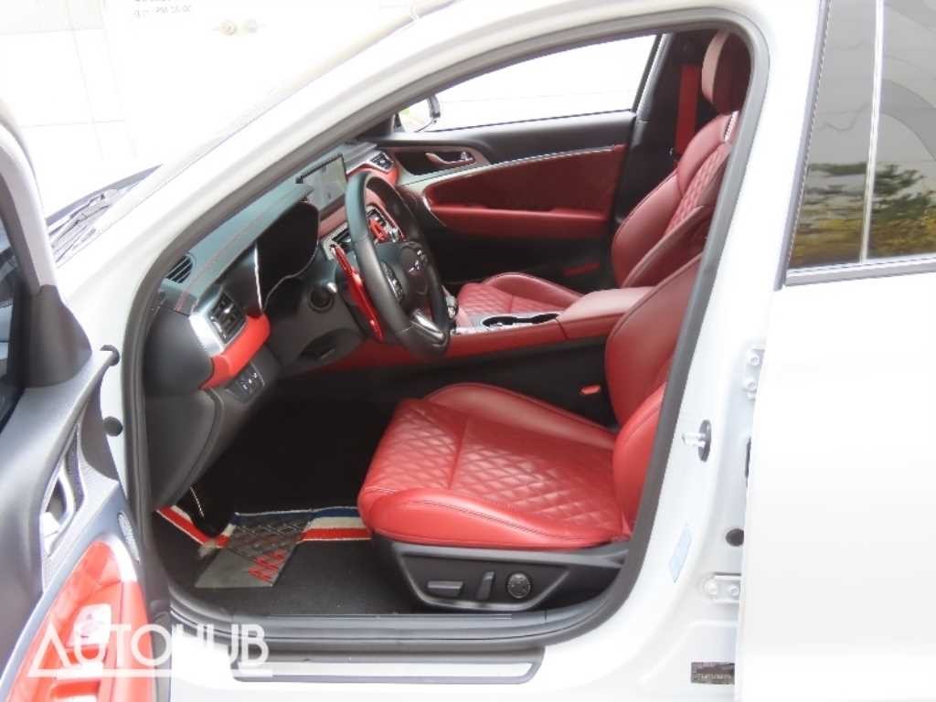 제네시스 G70 더 뉴 G70 가솔린 2.0T 4WD 이미지 14
