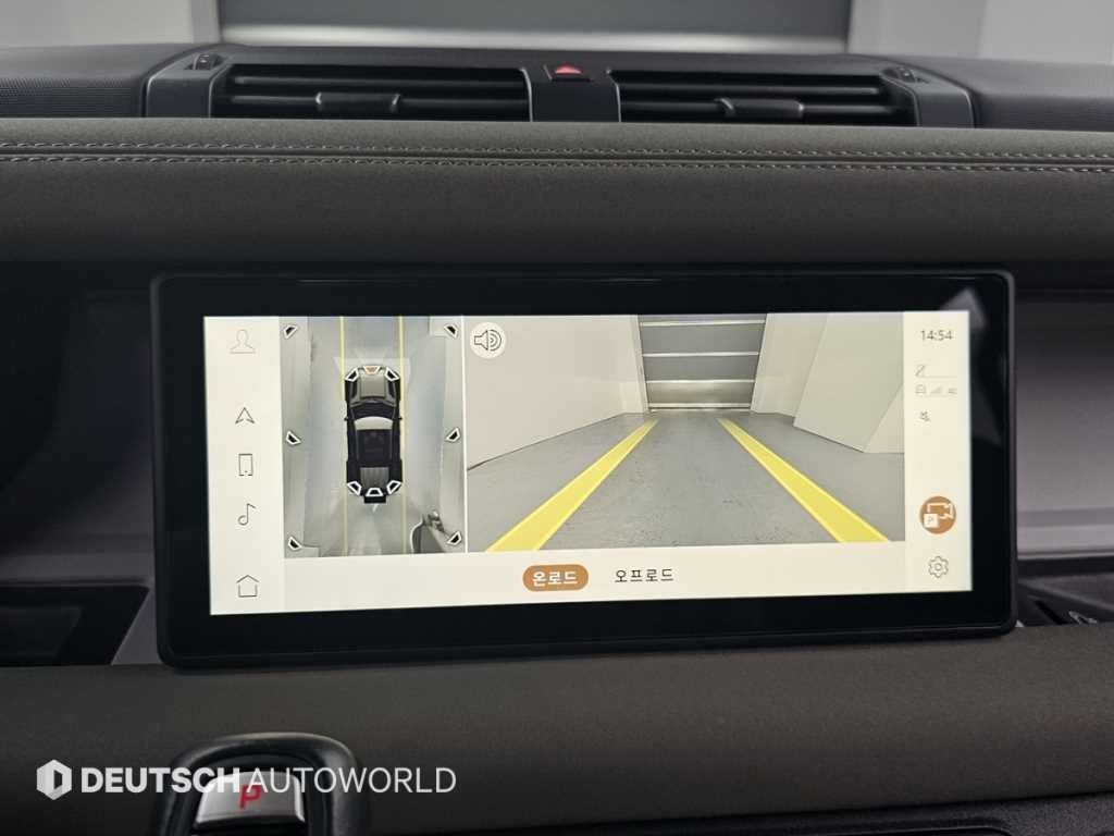 랜드로버 디펜더 디펜더 (L663) 110 D250 SE 이미지 15