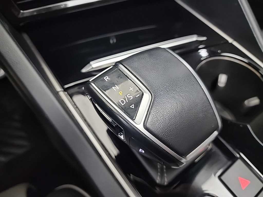 폭스바겐 투아렉 투아렉 3세대 3.0 TDI R라인 이미지 8