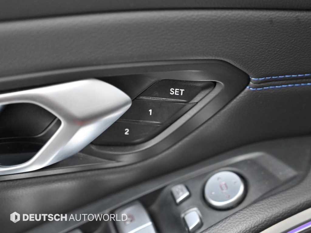 BMW 3시리즈 3시리즈 (G20) 320i M 스포츠 이미지 16
