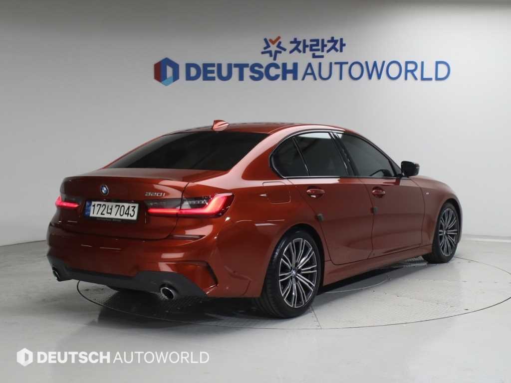 BMW 3시리즈 3시리즈 (G20) 320i M 스포츠 이미지 2