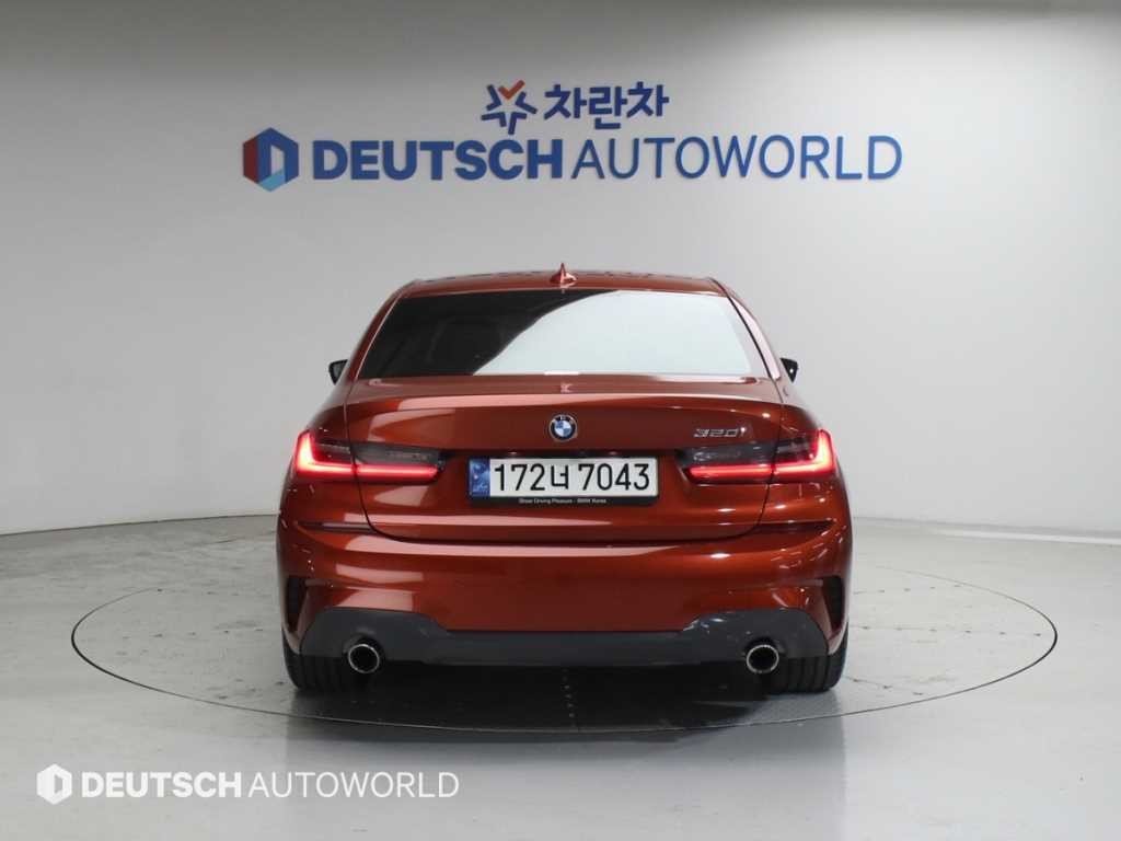 BMW 3시리즈 3시리즈 (G20) 320i M 스포츠 이미지 4