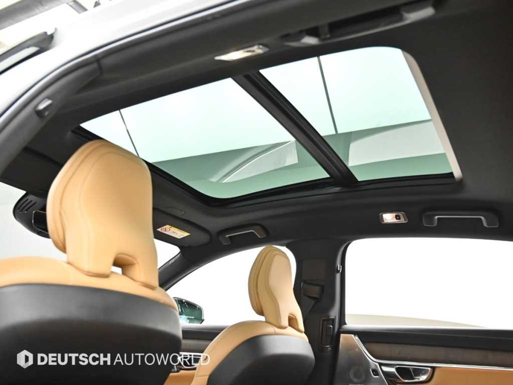 볼보 S90 B6 AWD 인스크립션 이미지 18