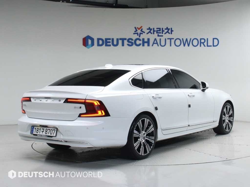 볼보 S90 B6 AWD 인스크립션 이미지 2