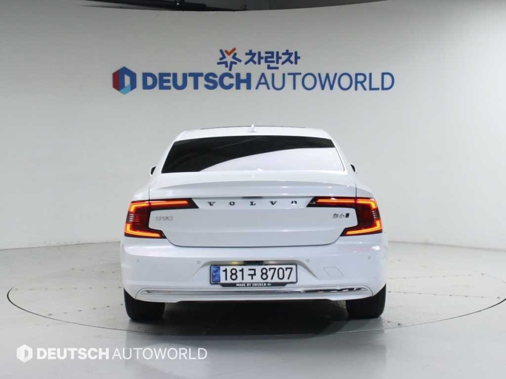 볼보 S90 B6 AWD 인스크립션 이미지 4