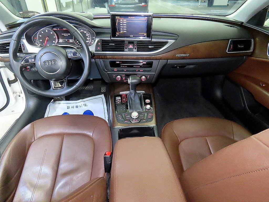 아우디 A7 3.0 TFSI 콰트로 다이나믹 이미지 10