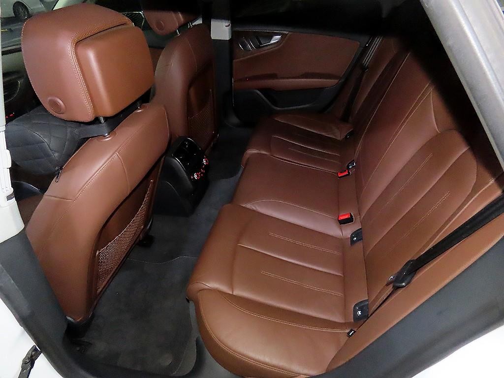 아우디 A7 3.0 TFSI 콰트로 다이나믹 이미지 7