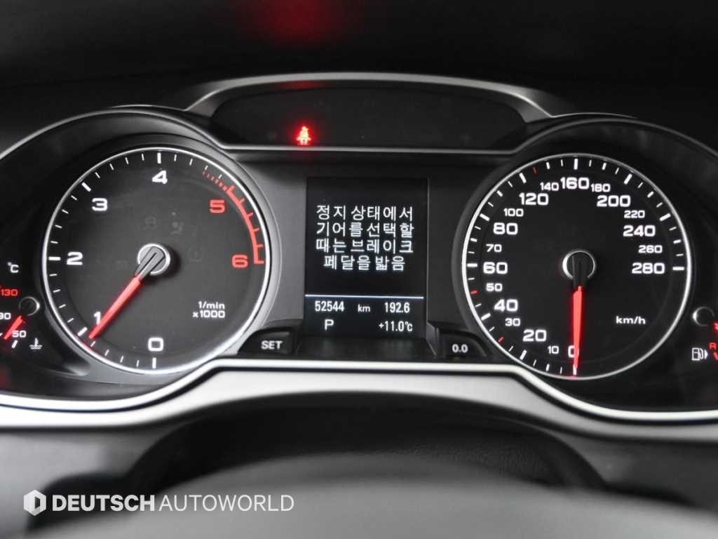 아우디 A4 뉴 A4 2.0 TDI 콰트로 다이나믹 이미지 8