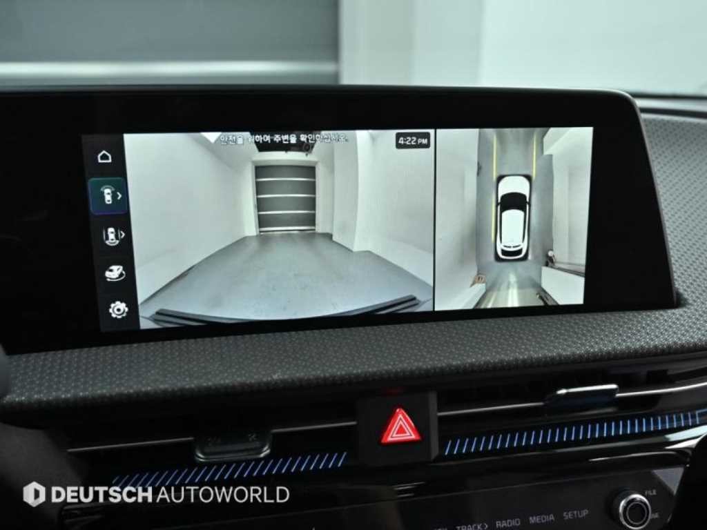 기아 EV6 스탠다드 AWD 어스 이미지 15