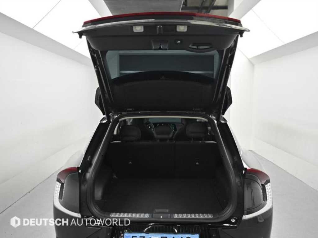 기아 EV6 스탠다드 AWD 어스 이미지 19